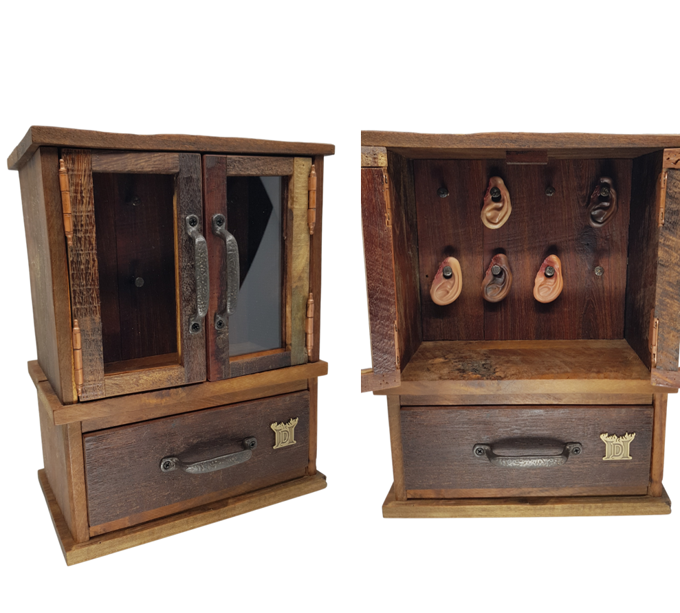 Diablo II Resurrected VVIP — heirloom ear cabinet